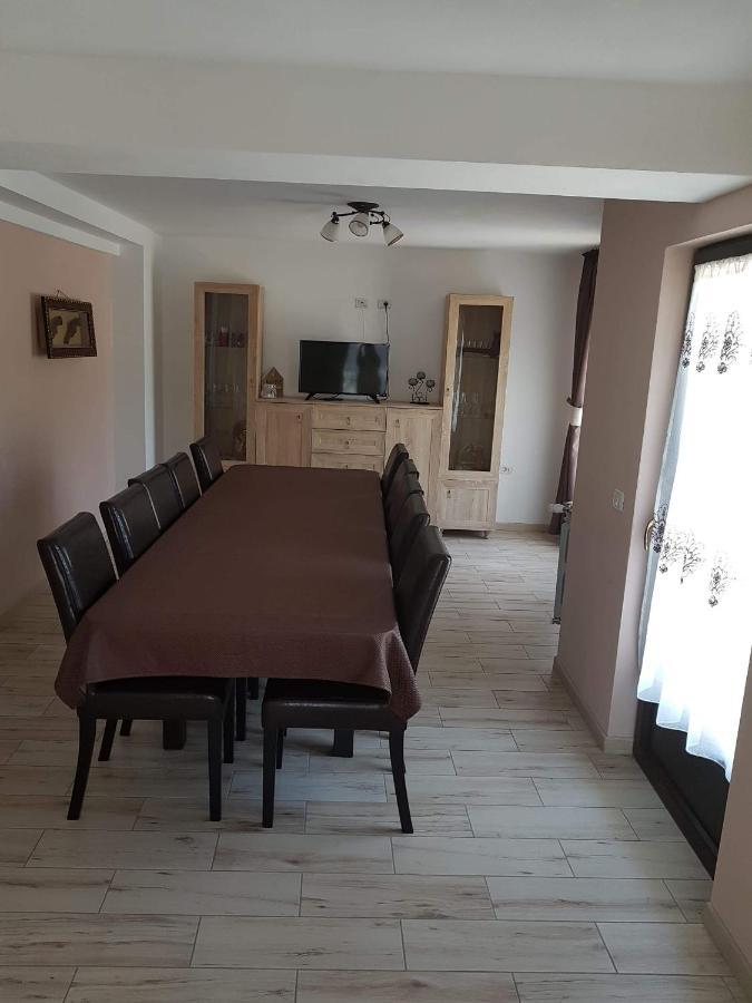 Casa Alma 호텔 Borşa 외부 사진