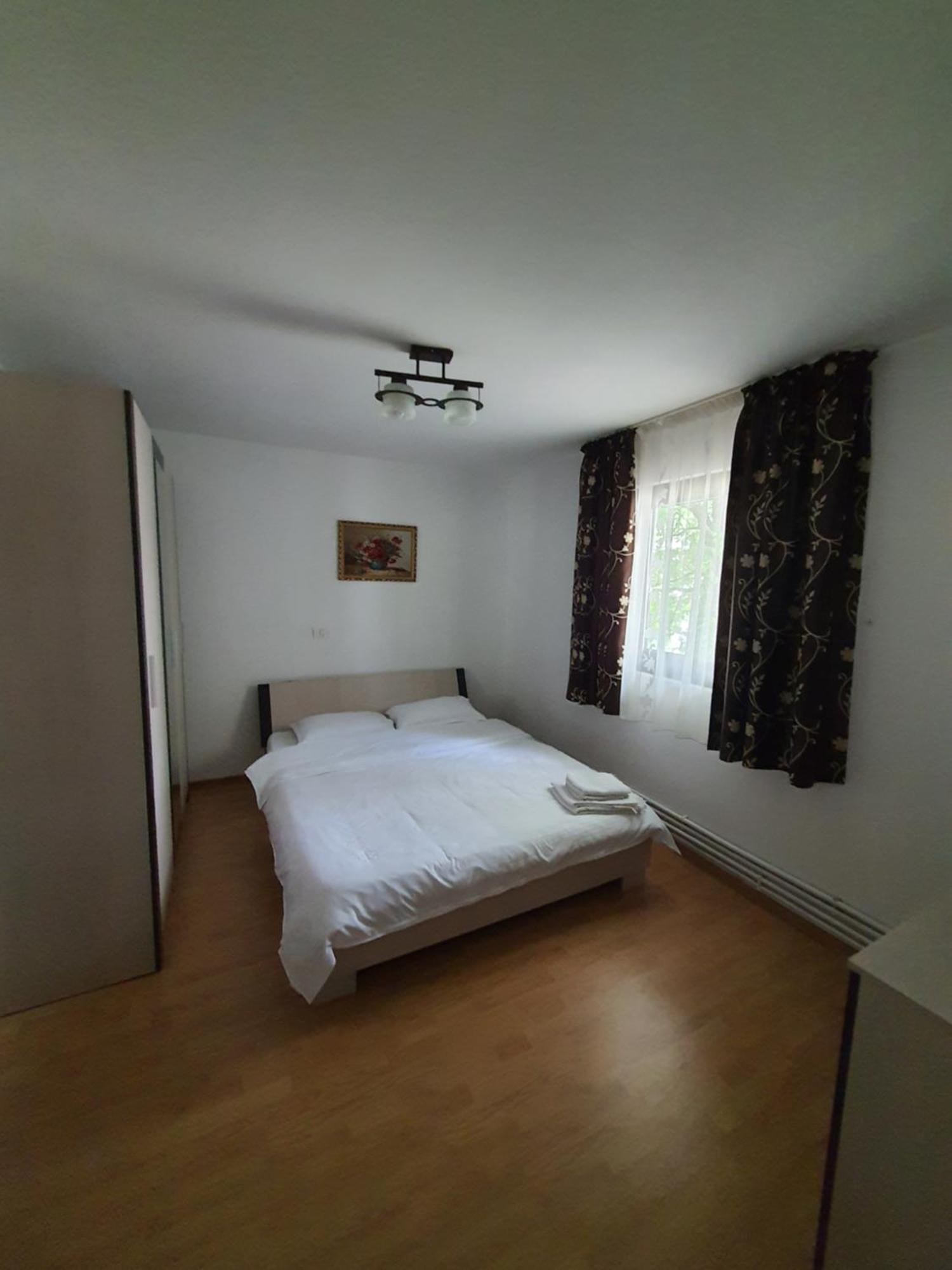 Casa Alma 호텔 Borşa 객실 사진